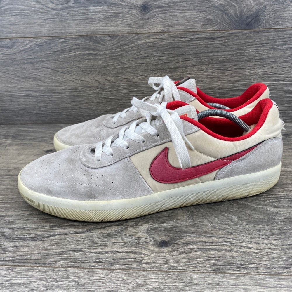 Nike SB Team Classic Men 10.5 Grey Red Skate Shoes AH3360-014 Low Top Suede